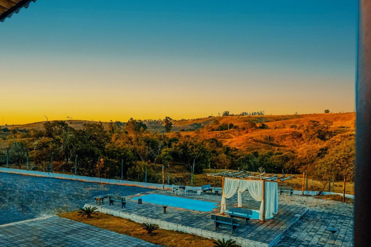 Pousada Casarao Na Serra Vargem Bonita Exteriör bild